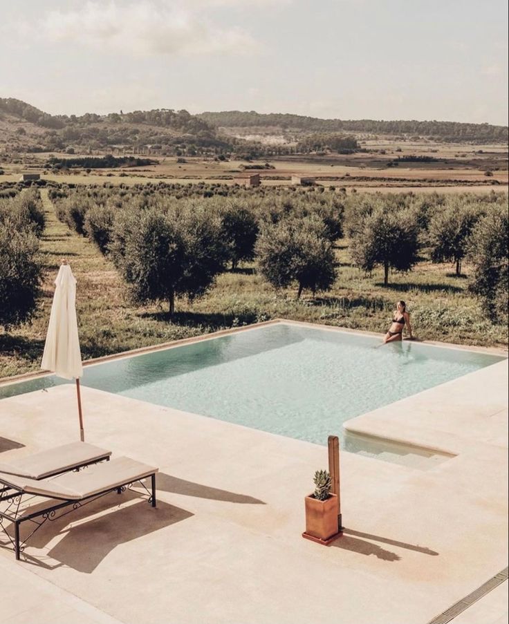How Do I Know If I Can Build a House on My Rustic Plot in Mallorca?
